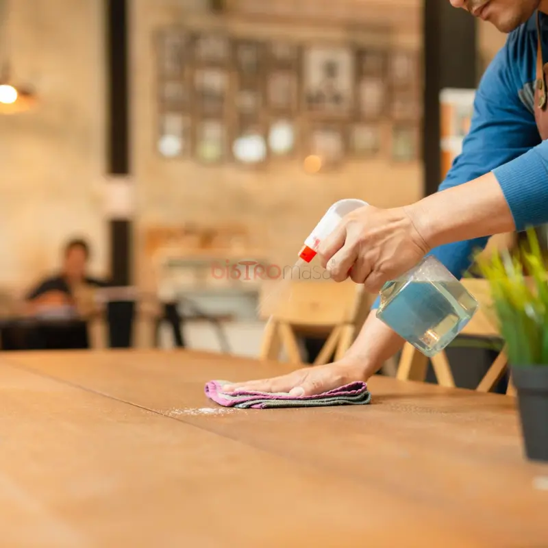 Bistro Masa Temizliği Nasıl Yapılır?